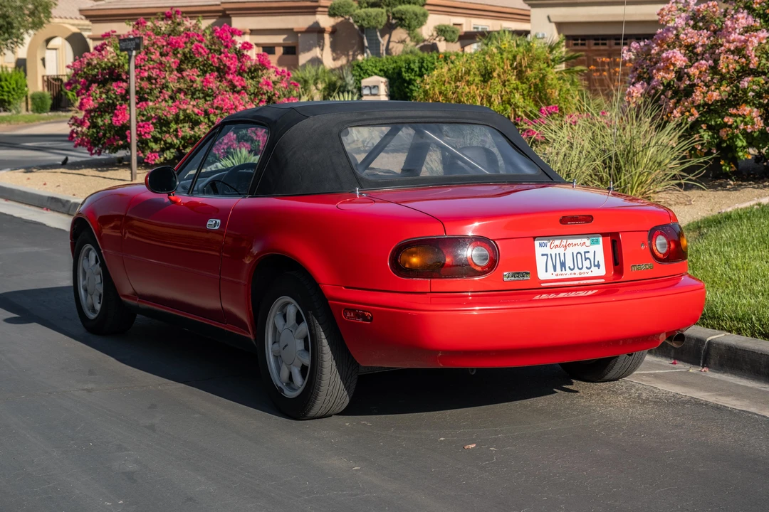 1990 Mazda NA MX-5 Miata - Image 17 of 31