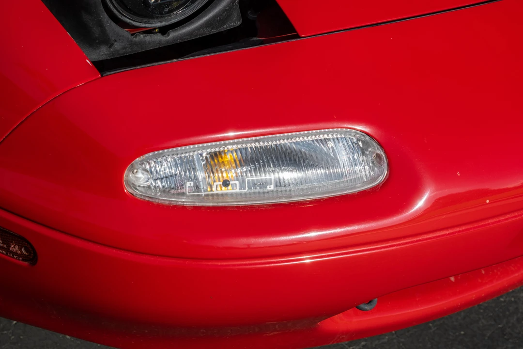 1990 Mazda NA MX-5 Miata - Image 27 of 31