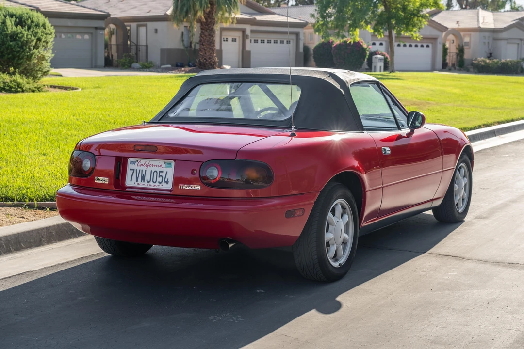 1990 Mazda NA MX-5 Miata - Image 19 of 31