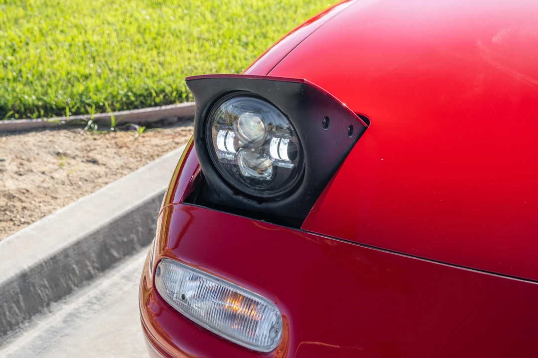 1990 Mazda NA MX-5 Miata - Image 26 of 31