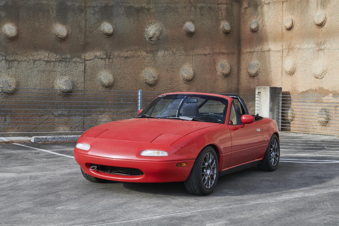 1990 Mazda NA MX-5 Miata - Image 8 of 31