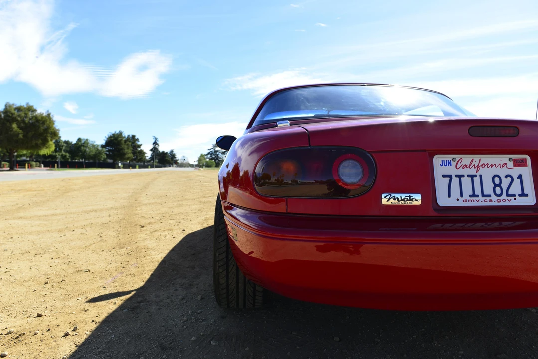 1990 Mazda NA MX-5 Miata - Image 17 of 31