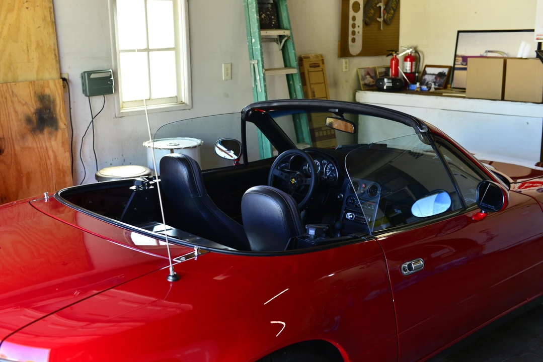1990 Mazda NA MX-5 Miata - Image 21 of 31