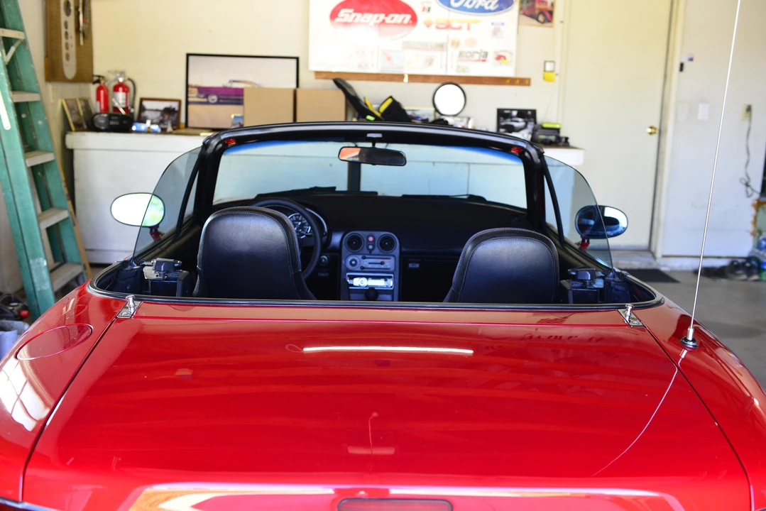 1990 Mazda NA MX-5 Miata - Image 16 of 31