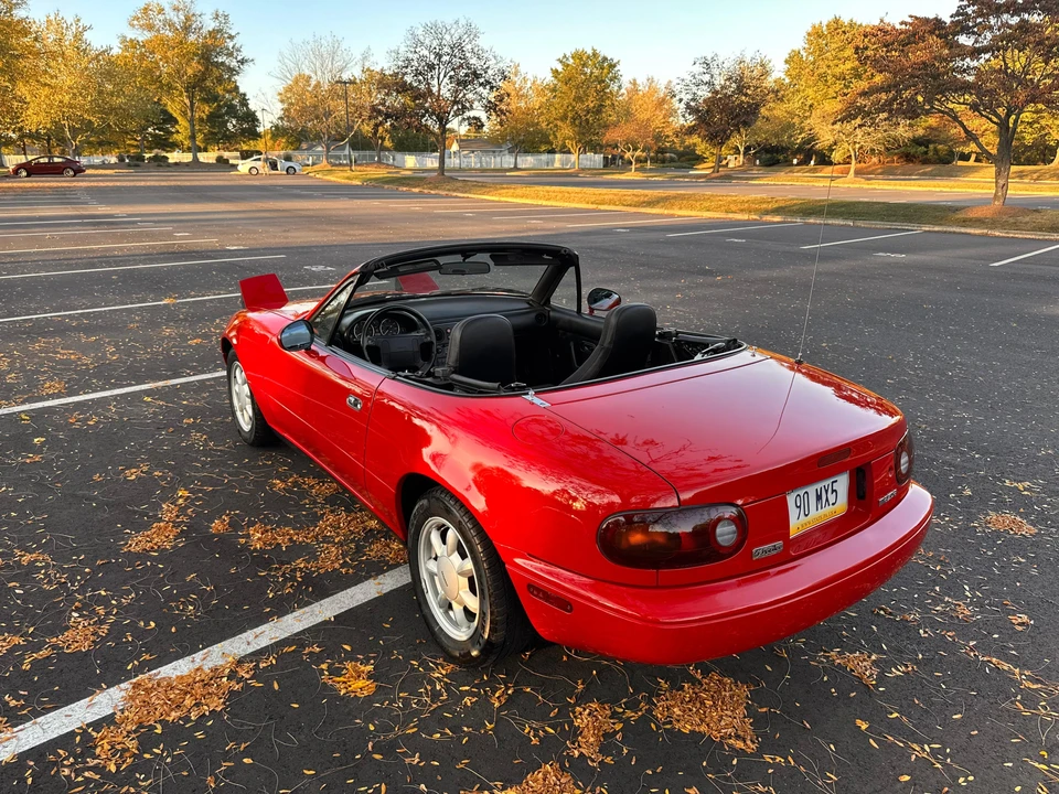 1990 Mazda NA MX-5 Miata - Image 10 of 31