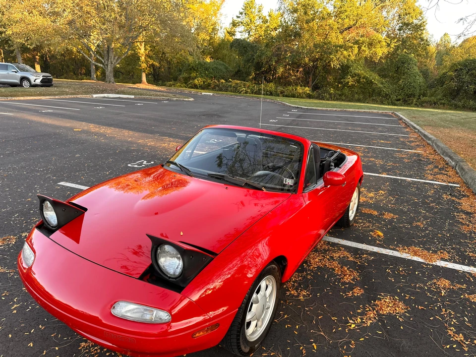 1990 Mazda NA MX-5 Miata - Image 7 of 31