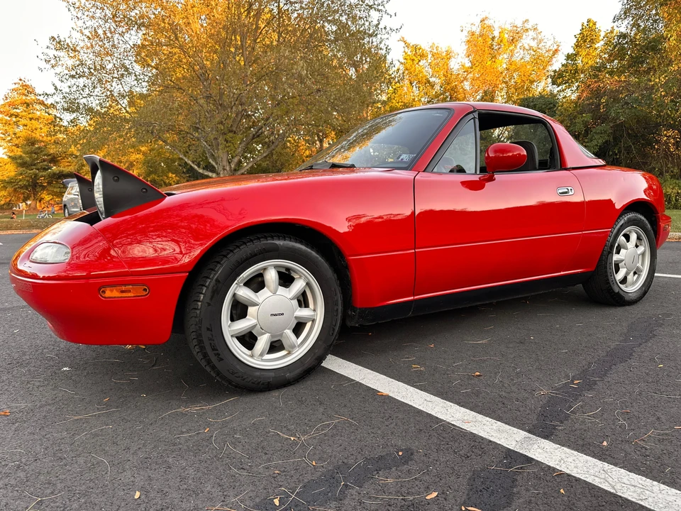 1990 Mazda NA MX-5 Miata - Image 22 of 31