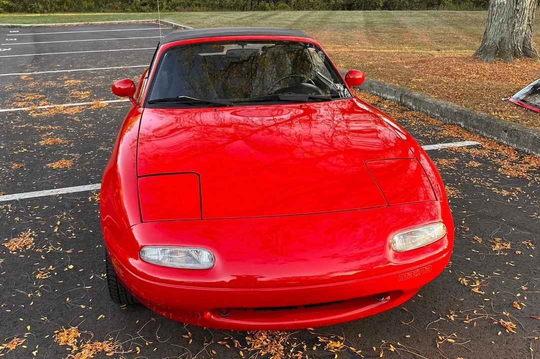 1990 Mazda NA MX-5 Miata - Image 4 of 15
