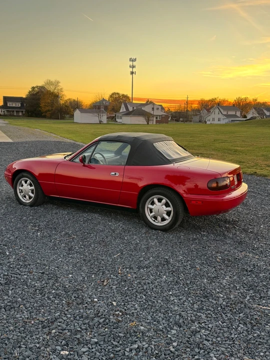 1990 Mazda NA MX-5 Miata - Image 6 of 30