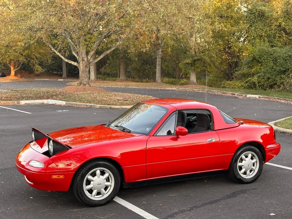 1990 Mazda NA MX-5 Miata - Image 7 of 15