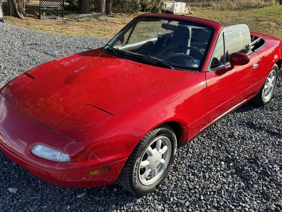 1990 Mazda NA MX-5 Miata - Image 9 of 30
