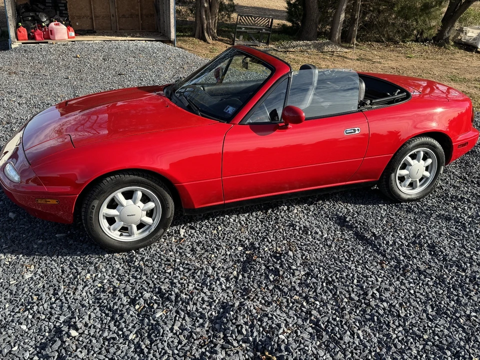 1990 Mazda NA MX-5 Miata - Image 10 of 30