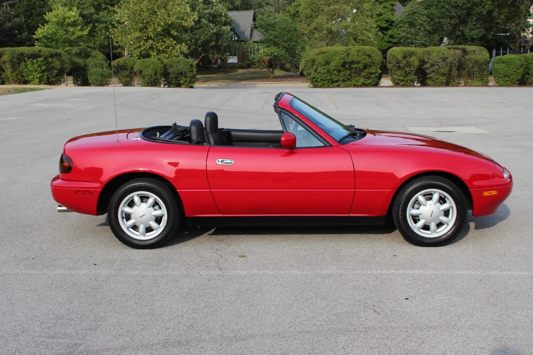 1990 Mazda NA MX-5 Miata - Image 30 of 31