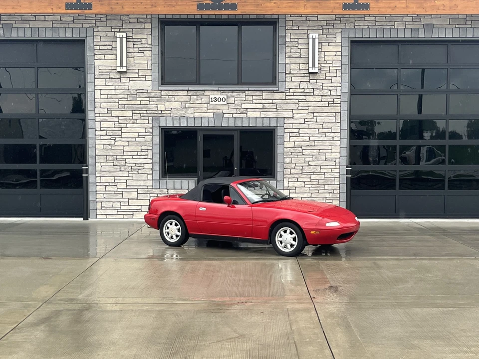 1990 Mazda NA MX-5 Miata - Image 15 of 31