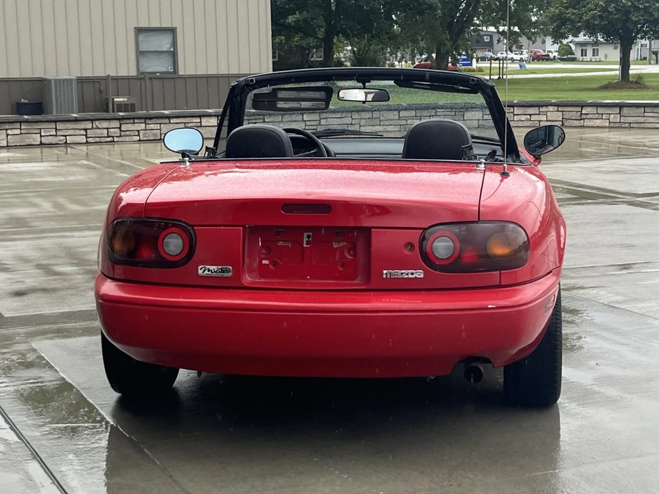 1990 Mazda NA MX-5 Miata - Image 4 of 31