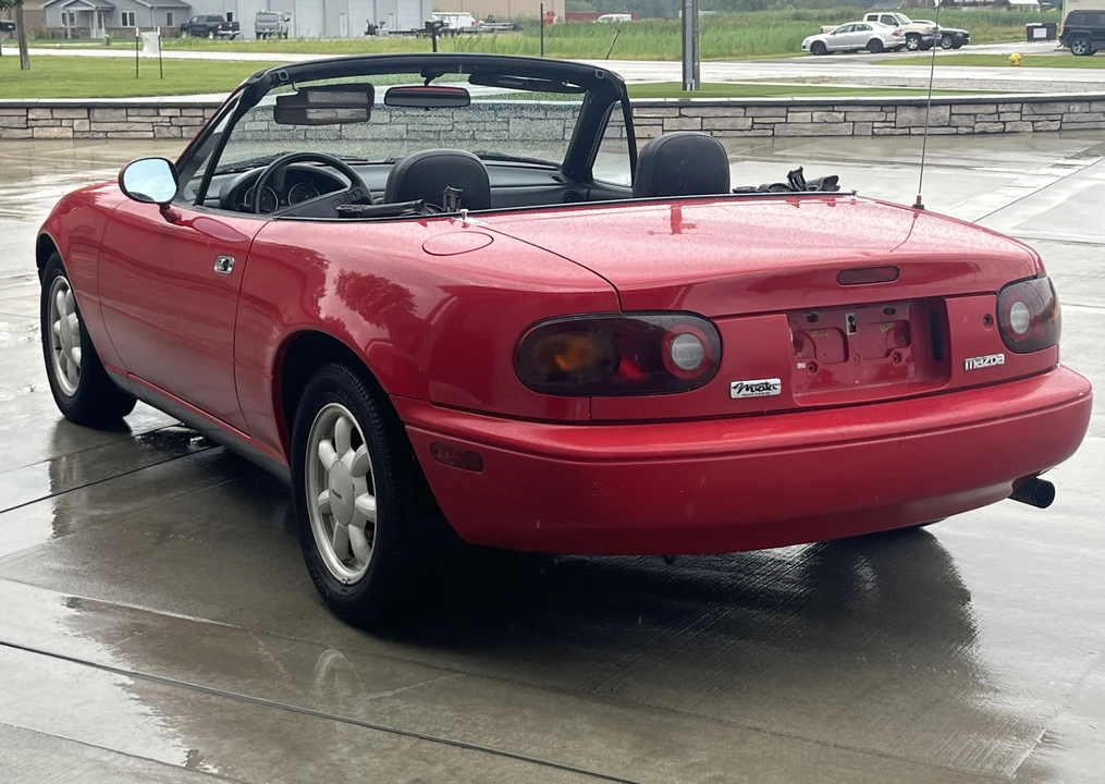 1990 Mazda NA MX-5 Miata - Image 5 of 31