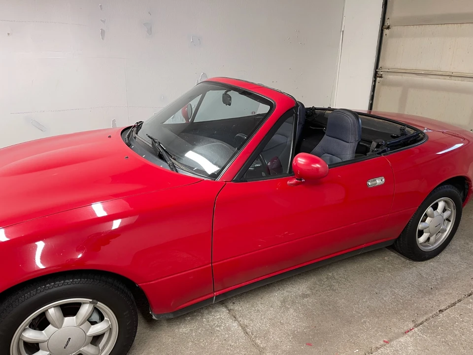 1990 Mazda NA MX-5 Miata - Image 4 of 5
