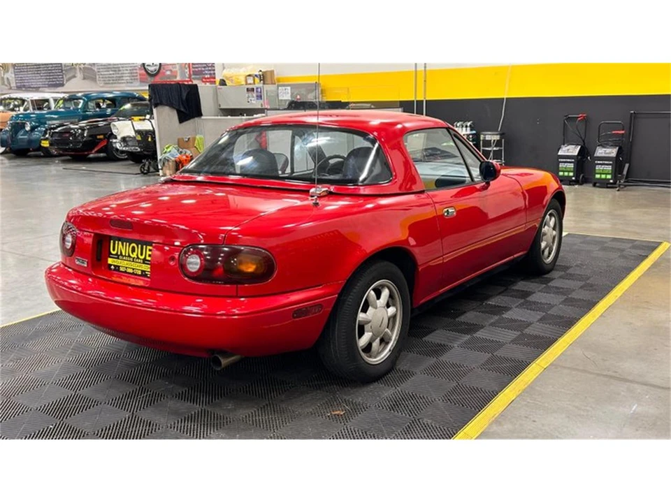 1990 Mazda NA MX-5 Miata - Image 3 of 9