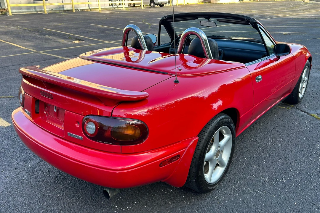 1990 Mazda NA MX-5 Miata - Image 4 of 31