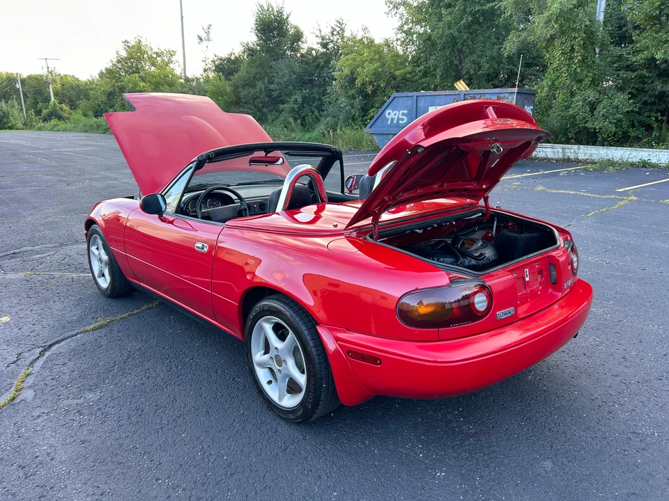 1990 Mazda NA MX-5 Miata - Image 27 of 31