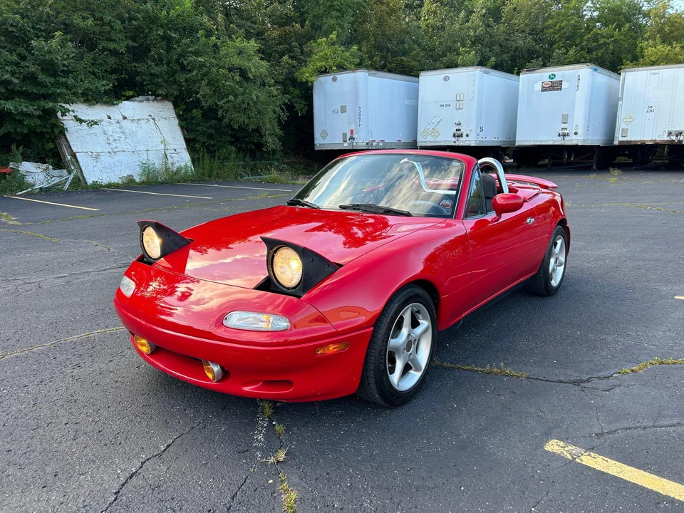 1990 Mazda NA MX-5 Miata - Image 10 of 31