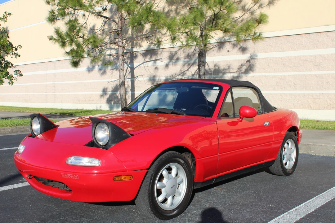 1990 Mazda NA MX-5 Miata - Image 3 of 31
