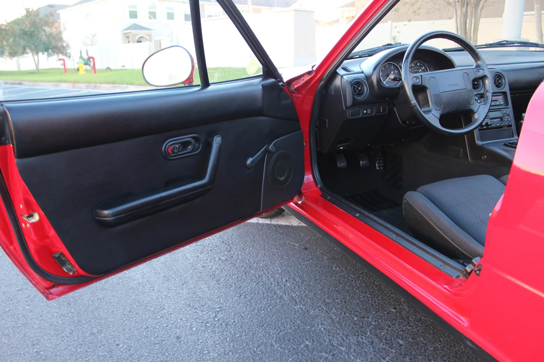 1990 Mazda NA MX-5 Miata - Image 31 of 31