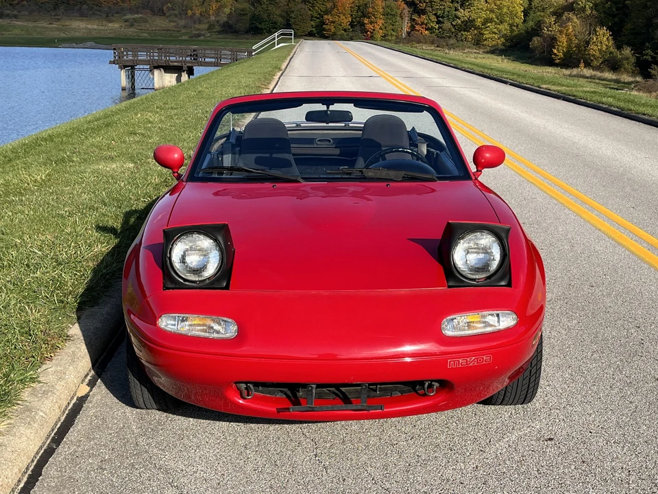 1990 Mazda NA MX-5 Miata - Image 18 of 31
