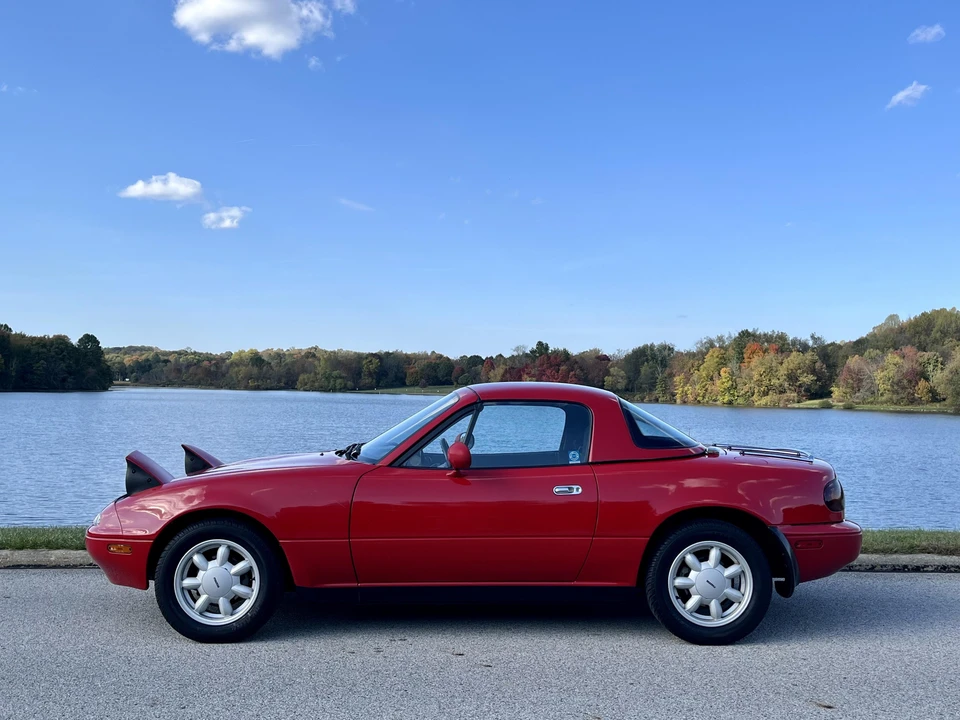 1990 Mazda NA MX-5 Miata - Image 10 of 31