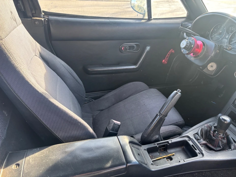 1990 Mazda NA MX-5 Miata - Image 7 of 9