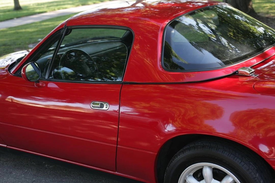 1990 Mazda NA MX-5 Miata - Image 25 of 31
