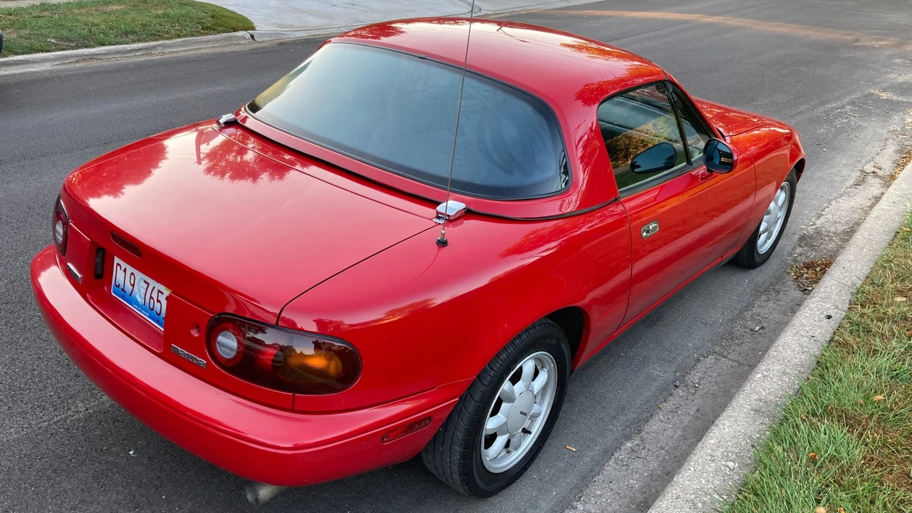 1990 Mazda NA MX-5 Miata - Image 7 of 31