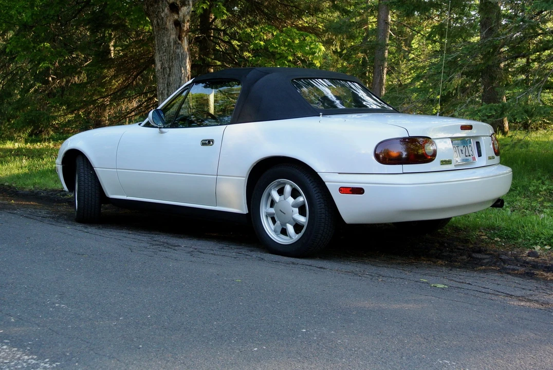 1990 Mazda NA MX-5 Miata - Image 31 of 31
