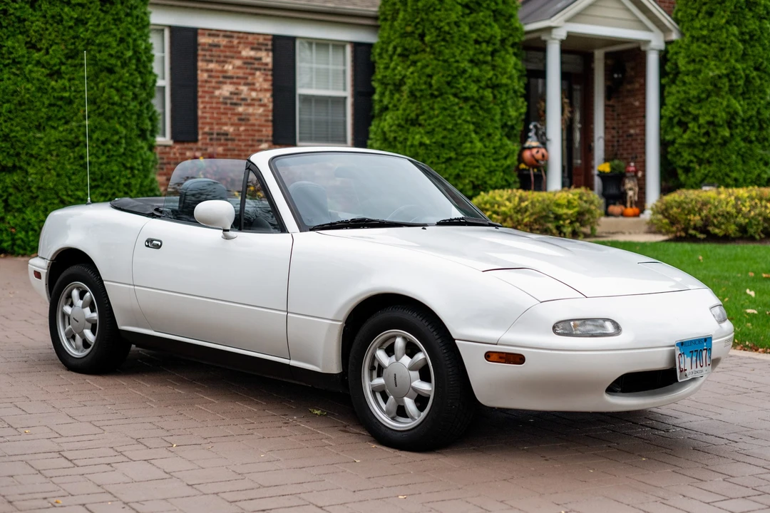 1990 Mazda NA MX-5 Miata - Image 3 of 31