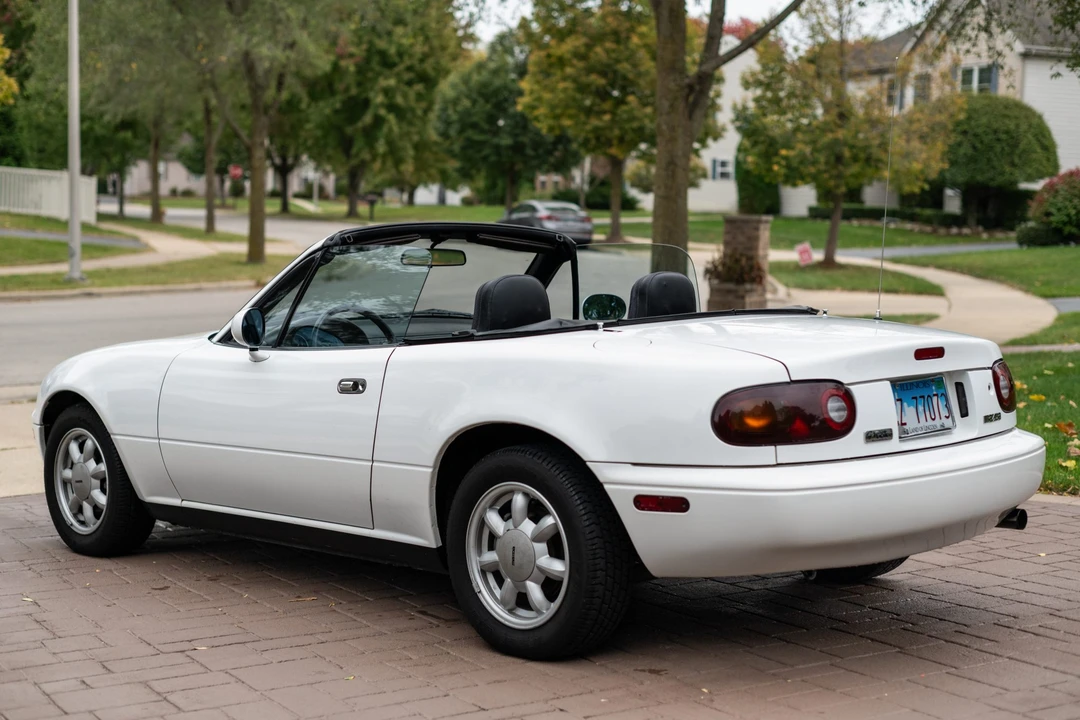 1990 Mazda NA MX-5 Miata - Image 7 of 31