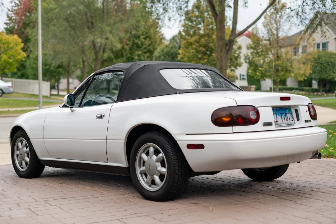 1990 Mazda NA MX-5 Miata - Image 15 of 31
