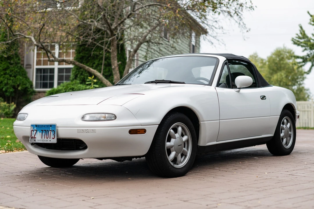 1990 Mazda NA MX-5 Miata - Image 9 of 31
