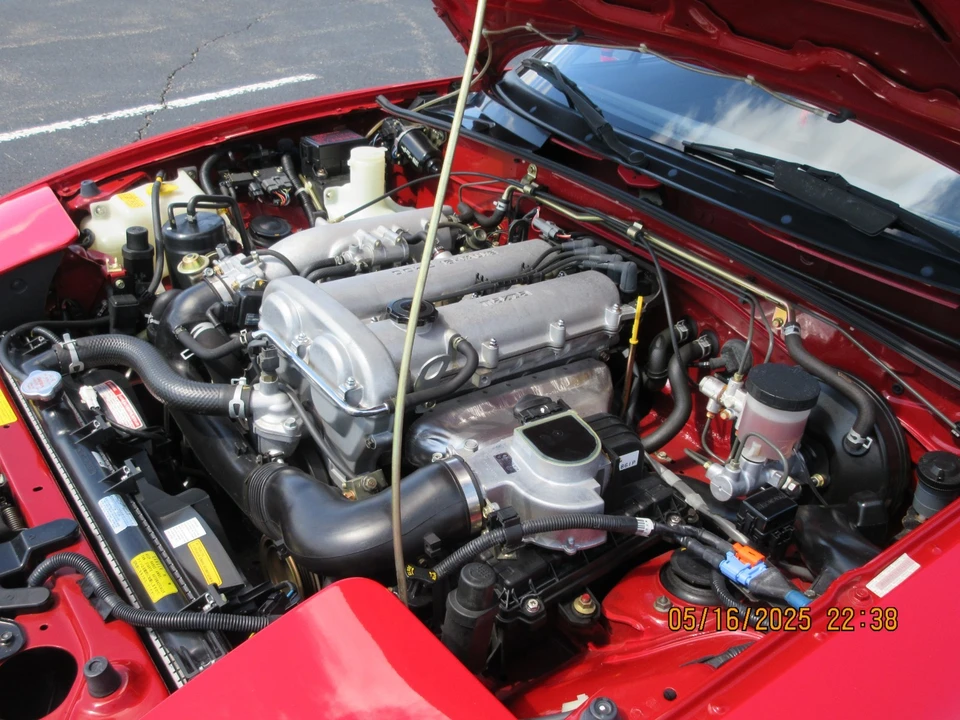 1990 Mazda NA MX-5 Miata - Image 17 of 21