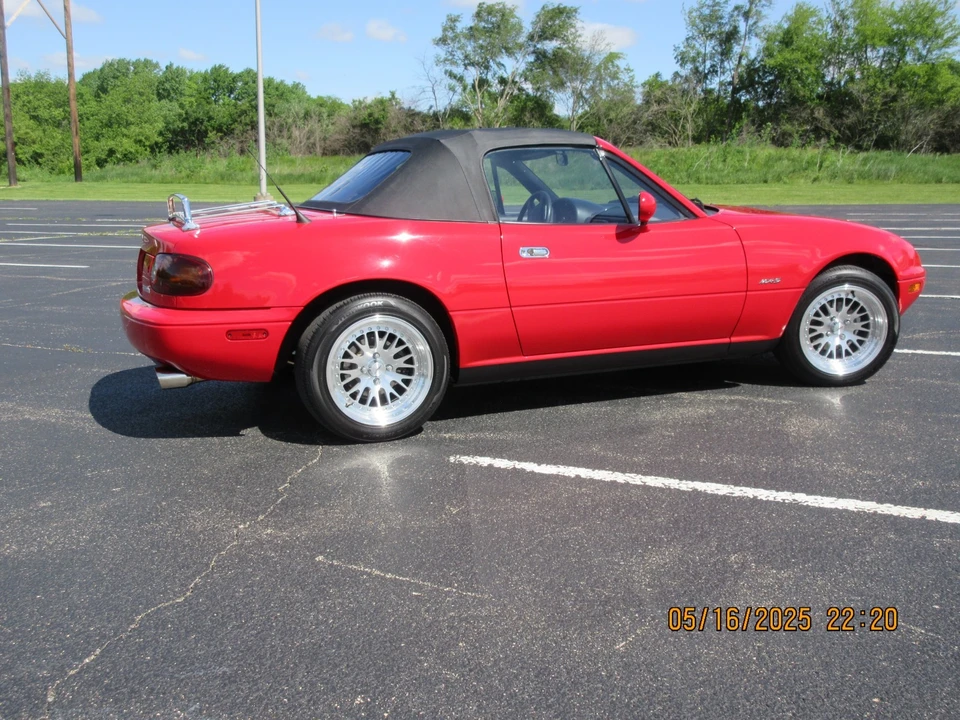1990 Mazda NA MX-5 Miata - Image 3 of 21