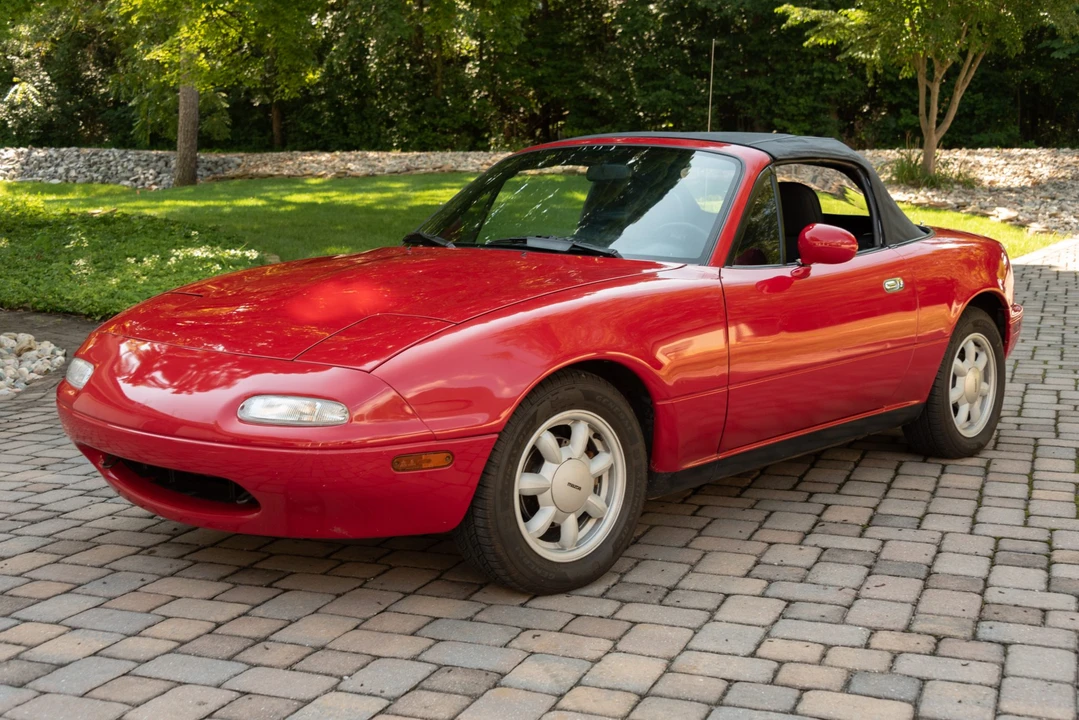 1990 Mazda NA MX-5 Miata - Image 10 of 31
