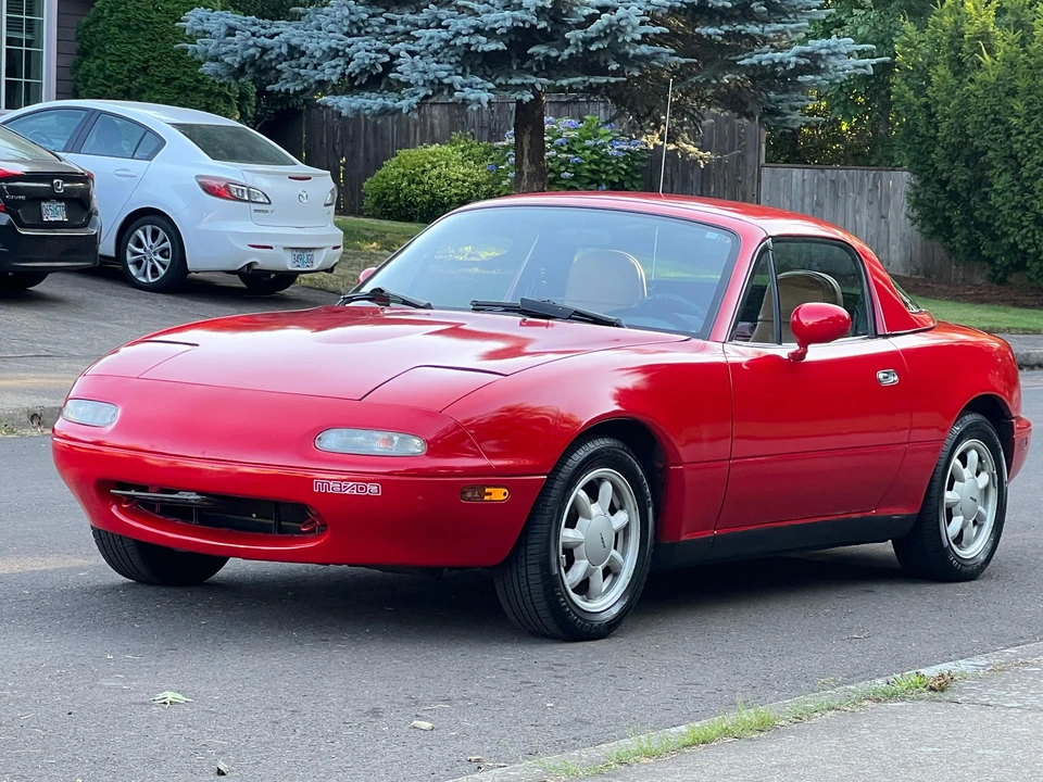 1990 Mazda NA MX-5 Miata - Image 19 of 31