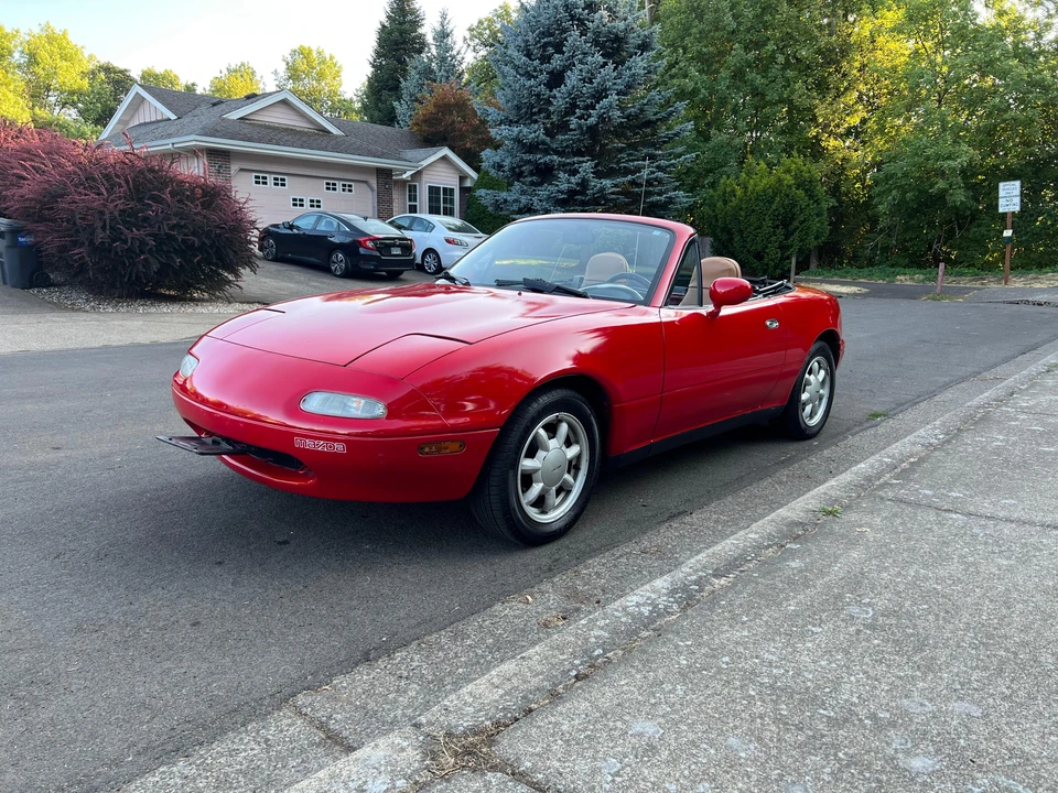 1990 Mazda NA MX-5 Miata - Image 8 of 31