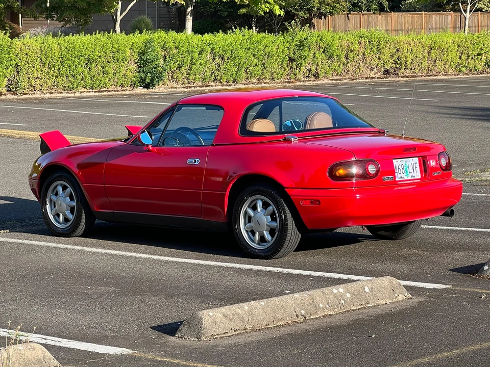 1990 Mazda NA MX-5 Miata - Image 22 of 31