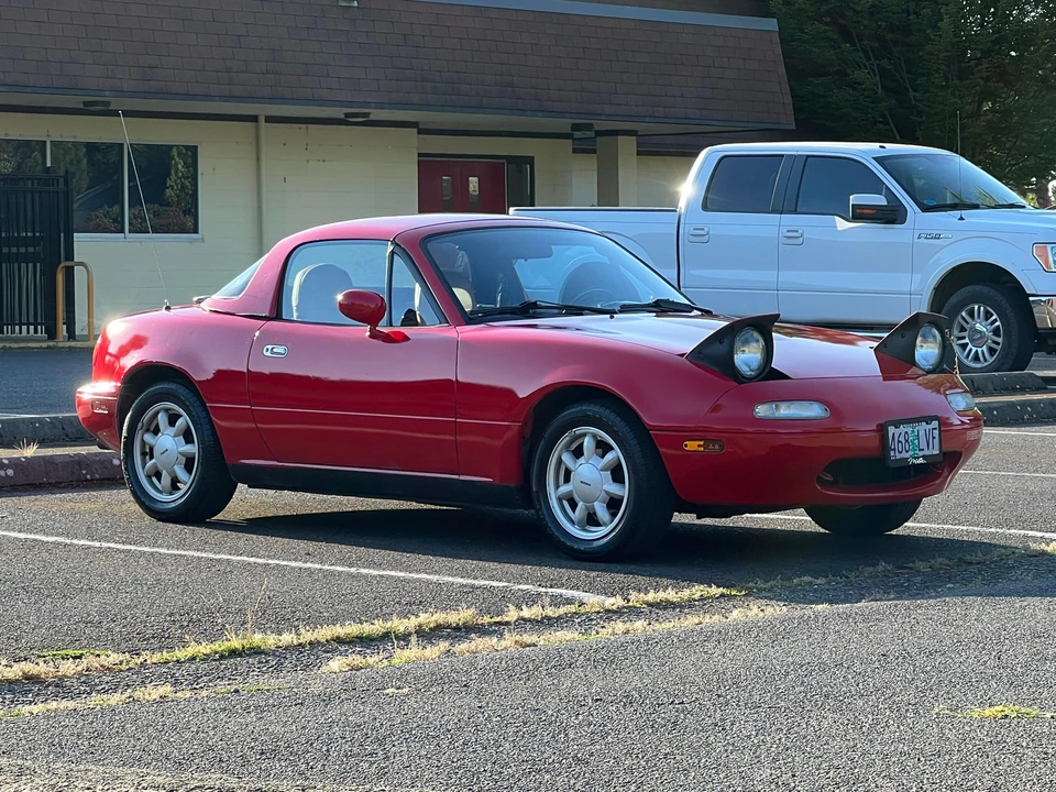 1990 Mazda NA MX-5 Miata - Image 26 of 31