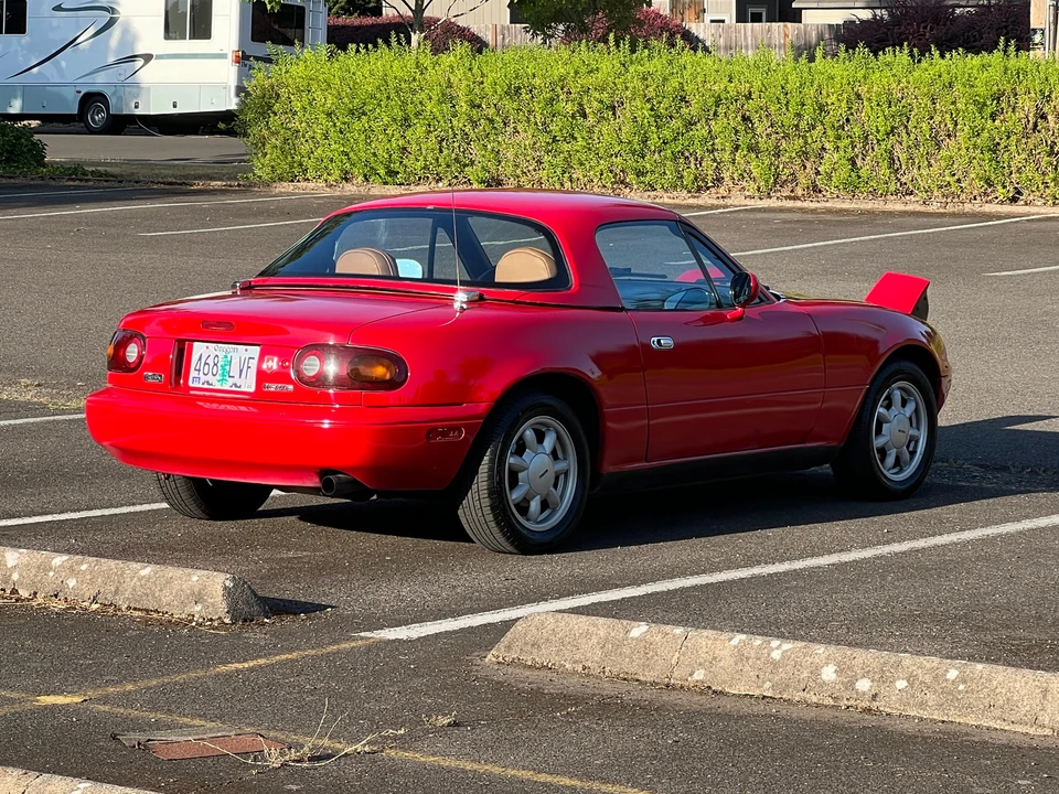 1990 Mazda NA MX-5 Miata - Image 24 of 31