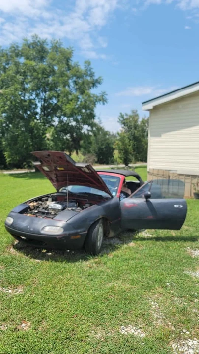 1990 Mazda NA MX-5 Miata - Image 7 of 8