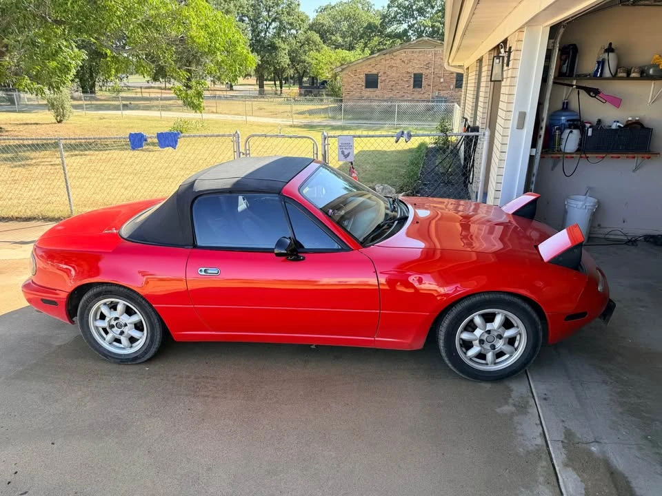1990 Mazda NA MX-5 Miata - Image 4 of 10