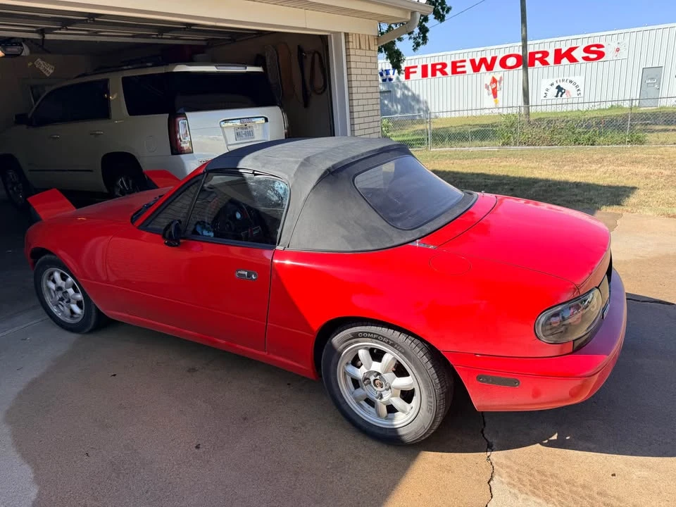 1990 Mazda NA MX-5 Miata - Image 5 of 10