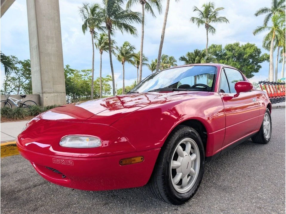 1990 Mazda NA MX-5 Miata - Image 9 of 20