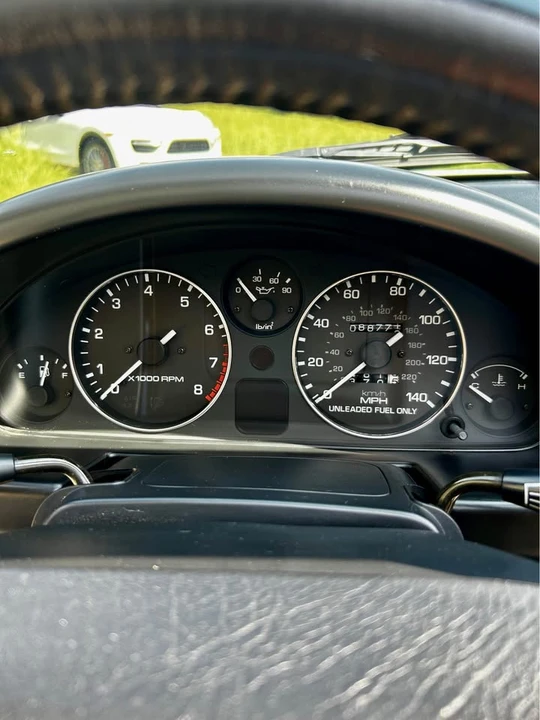 1990 Mazda NA MX-5 Miata - Image 6 of 13